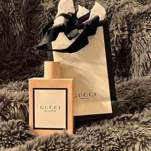 3.4 oz, 100 ml Gucci Bloom eau de parfum